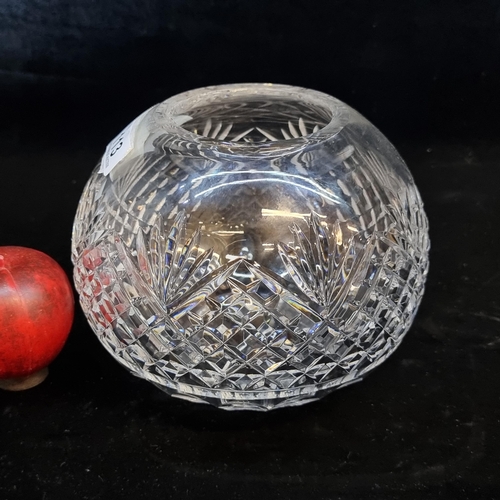 113 - A superb heavy Waterford Crystal rose bowl. In great condition.