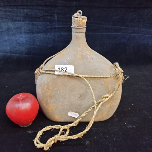 182 - An original  WW1 French metal canteen flask by Japy-Frères with original cork stopper.