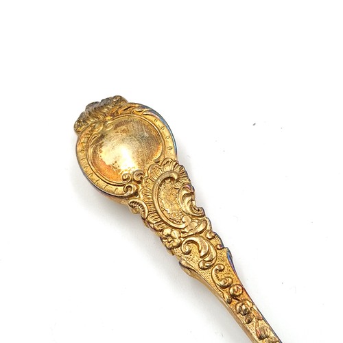 59 - A fabulous set of antique hallmarked silver gilt teaspoon and sugar thongs, each featuring beautiful... 