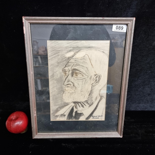 89 - A vintage Richard Joicey (b.1925 - d.1994) original portrait sketch of the renowned Irish actor Rich... 