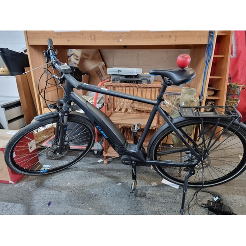 981 - Star Lot - A Cube branded men's electric bicycle. Model Nature HPA. This is a fabulous current model... 