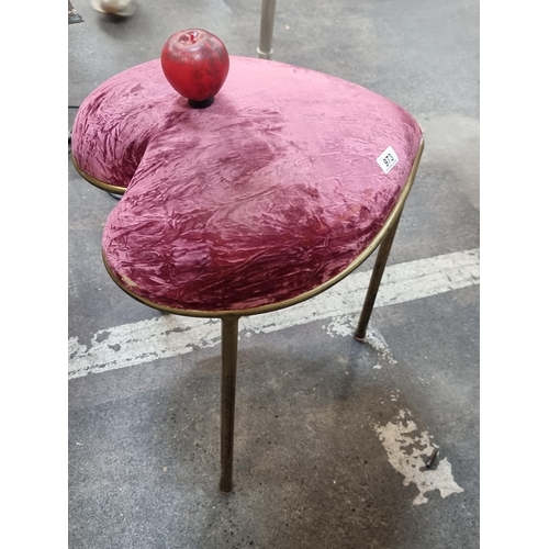 973 - A delightful love heart stool with raspberry pink velvet upholstery and slim brass frame. Beautiful ... 