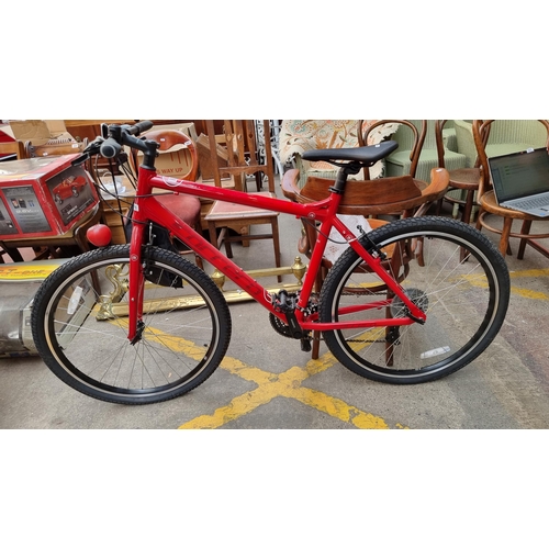 Carrera axle 2024 hybrid bike