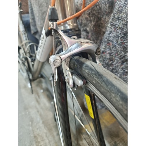 935 - Star Lot : A brilliant original Genesis TITANIUM Equilibrium road bike / bicycle with Ultegra group ... 