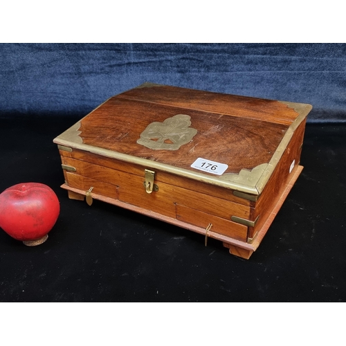 176 - A handsome wooden cigar box with brass detail reading 'Ireland', multiple internal compartments, two... 