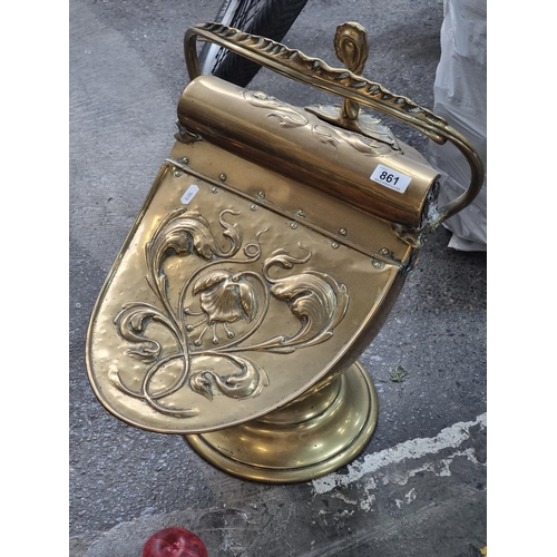 861 - Star Lot : A fabulous elegant art Nouveau helmet brass coal scuttle with a matching shovel held insi... 