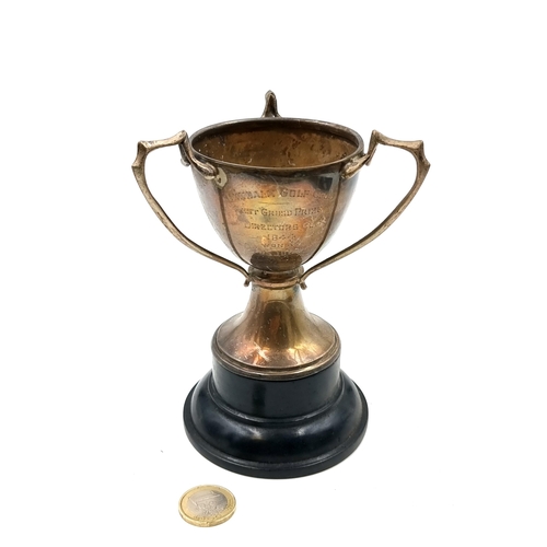 901 - A vintage Irish Dublin sterling silver trophy with an inscription from Dundalk Golf Club dedicated t... 