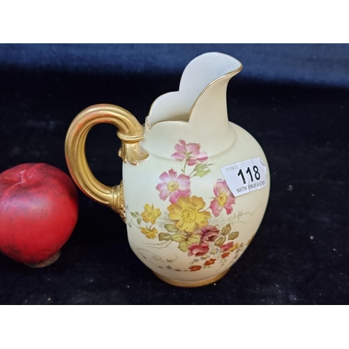 118 - A lovely antique Royal Worcester England ceramic flat back jug in the 1094 design. Boasting a delica... 