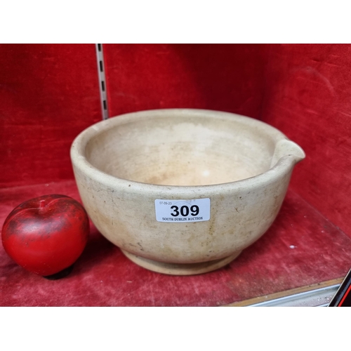 309 - An interesting very large and heavy rounded alabaster Mortar Great age to piece. Weight: 3kg 59 gram... 