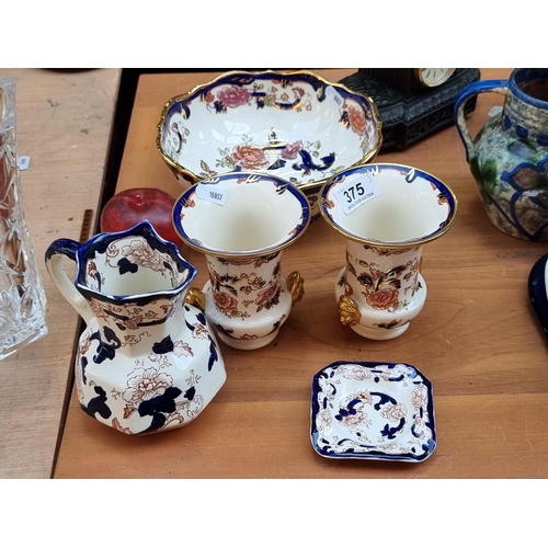 375 - Five vintage Mason's Ironstone items in the Mandalay pattern including a bowl, a jug, a pair of bud ... 