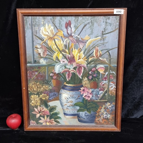 90 - An original oil on board painting of a still life. Signed R. Graham bottom right and housed in a vin... 