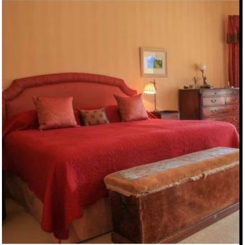 343 - Star Lot : This is the actual bed from the master bedroom of Irish Super Star Chris De Burgh, a fabu... 