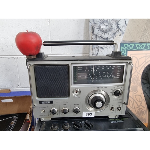 893 - A vintage Amstrad model 6011, multi-band receiver radio.