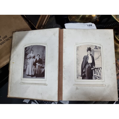 801 - Star Lot : A fantastic Victorian photo album containing 24 pages full of black and white portraits. ... 