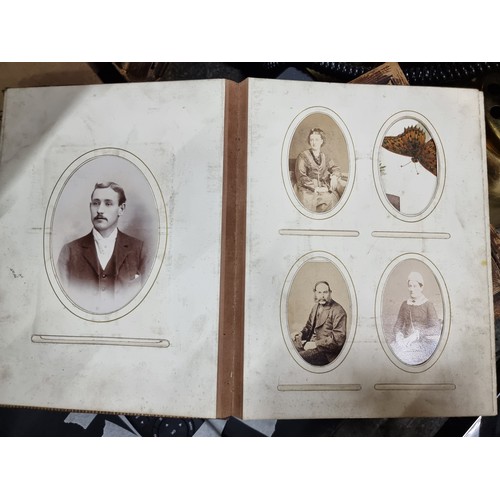 801 - Star Lot : A fantastic Victorian photo album containing 24 pages full of black and white portraits. ... 