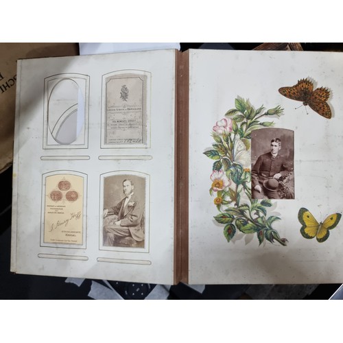 801 - Star Lot : A fantastic Victorian photo album containing 24 pages full of black and white portraits. ... 