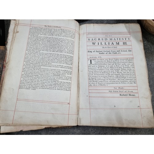 808 - Star Lot: A large antique book titled 'The History of the Old and New Testament' published and print... 