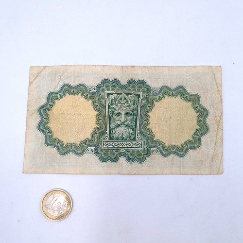 59 - A Lady Lavery £1 bank note dated 11.9.51. In clean condition. No tears.