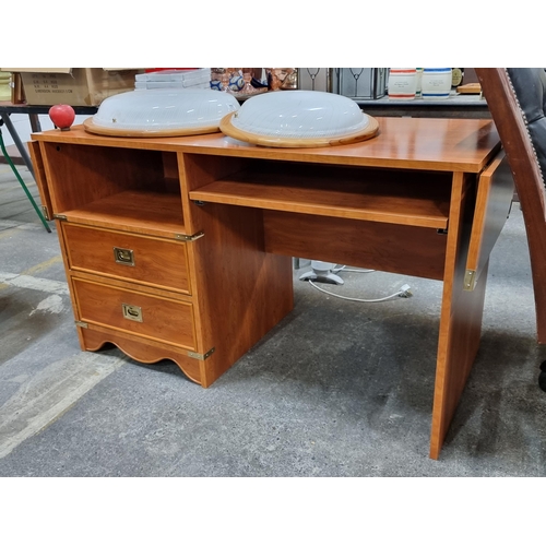 773 - A well made handsome office desk with plenty of under storage. H75cm x W131cm x D60cm. Very nice qua... 