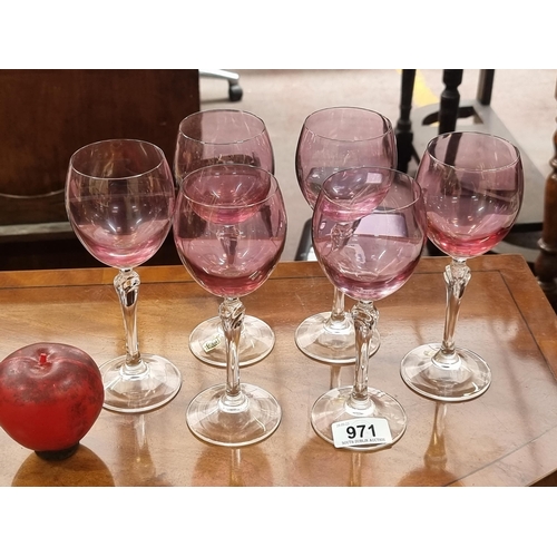 971 - A set of six very handsome Czechoslovokian ELR purple wine glasses. In very good condition.