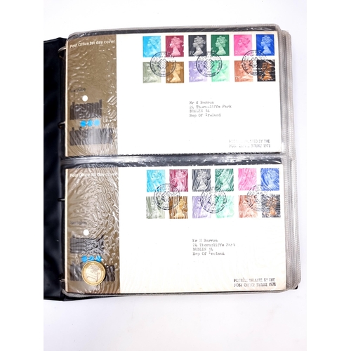 923 - A substantial collection of 1970s first day covers, each set with Dublin addresses. Encased in a Hib... 