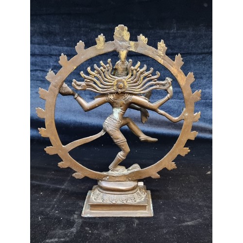 134 - Star Lot: A beautiful antique bronze sculpture depicting the Hindu deity Shiva Nataraja. Features gr... 