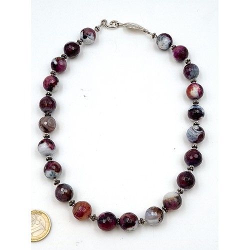 482 - A quality sterling silver necklace, set with natural Agate polished multi coloured stones and featur... 