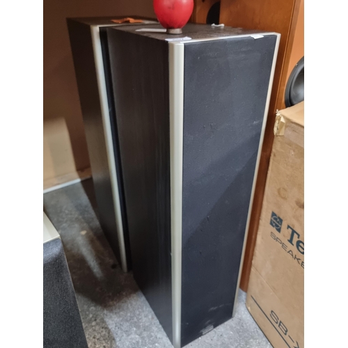 657 - A pair of tower Acoustic Solutions tower floor speakers model Powerforce 2000.