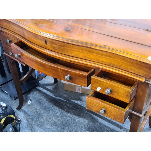 769 - A very elegant late 20th century bow front bureau with the top opening to reveal desk pull-out desk ... 