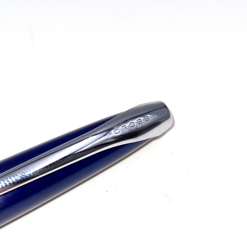 442 - A fine example of a Cross Royal Blue executive pen, set with machine cut silver detailing. In as new... 