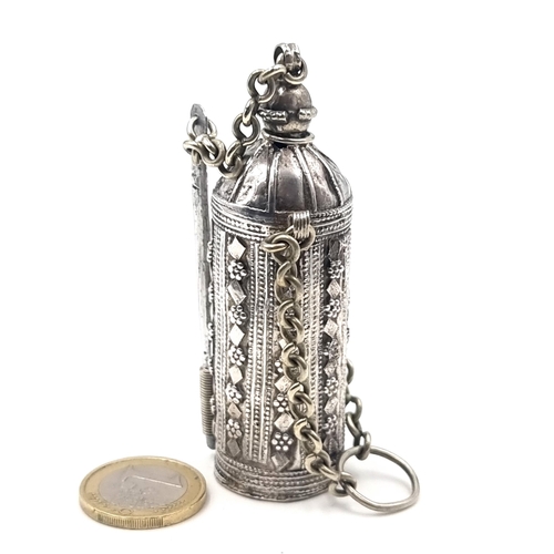 5 - A very attractive vintage perfume bottle with attractive detailing, together with suspension chain. ... 