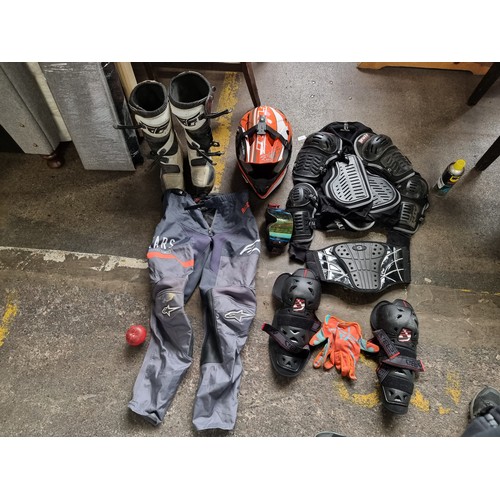 516 - Star Lot : A high quality full size KTM EXC 450cc 2004 scrambler / dirt bike.  Accompanied by a box ... 