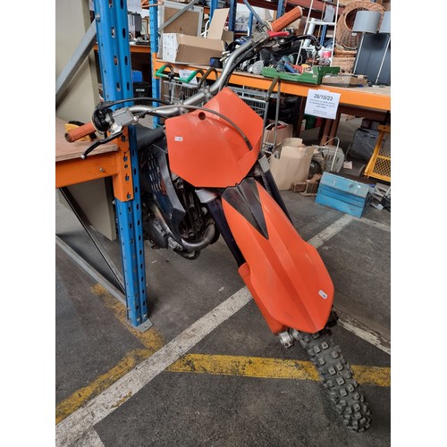 516 - Star Lot : A high quality full size KTM EXC 450cc 2004 scrambler / dirt bike.  Accompanied by a box ... 