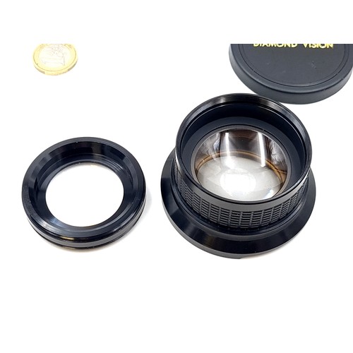 19 - A Pentax diamond vision super wide macro camera lens, in original presentation leather case, Made in... 