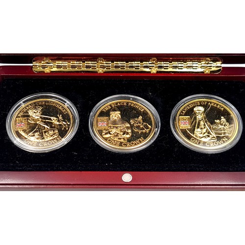 20 - A collection of 3 medallions entitled 'The Great Warriors Golden Crown Set' issued by the London Min... 