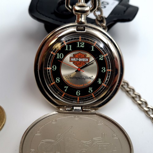 904 - A very cool looking official Harley Davidson Franklin Mint pocket watch, set a heritage soft tail  c... 