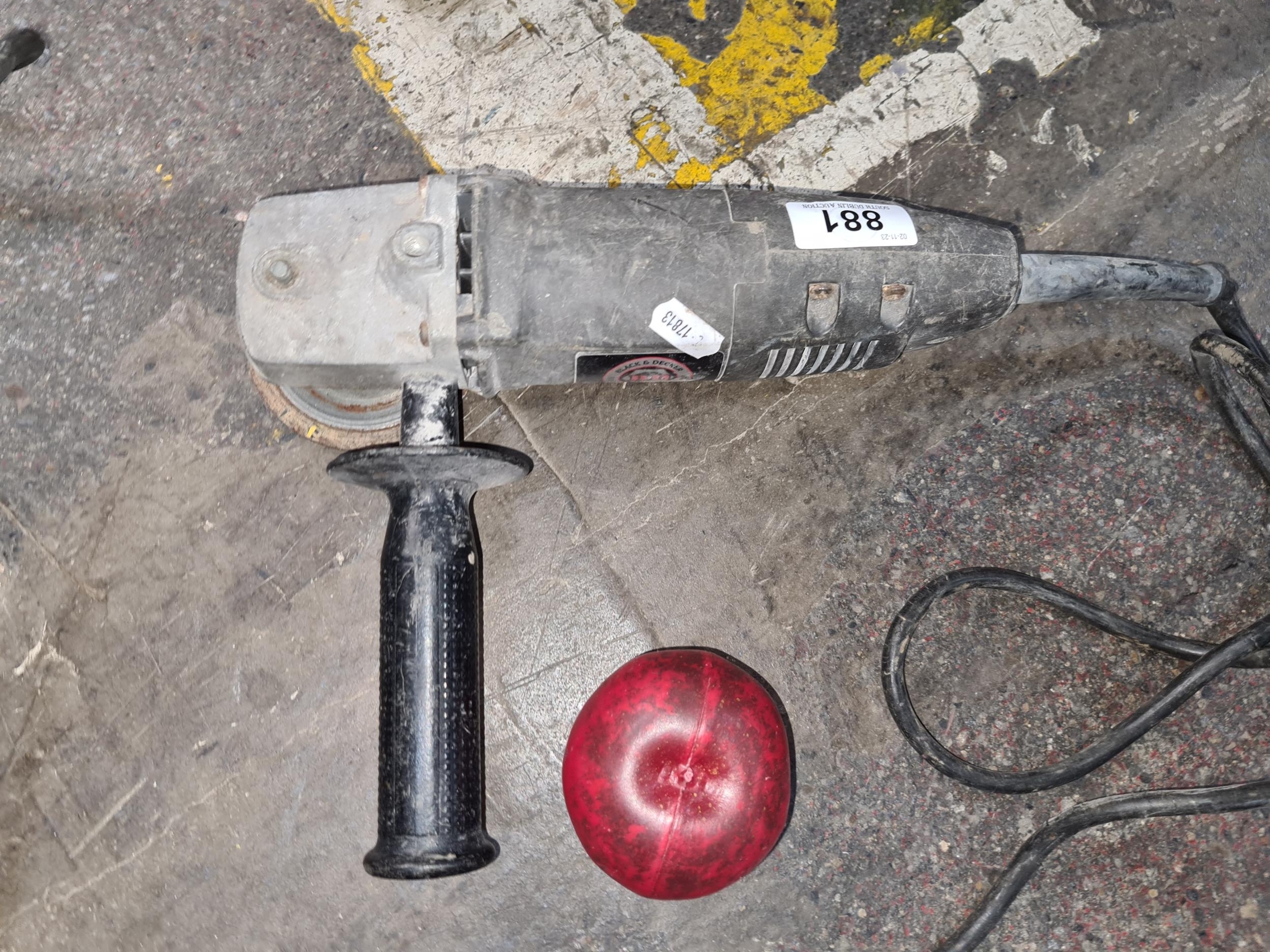 A Black and Decker 2750 angle grinder. 110V In excellent working