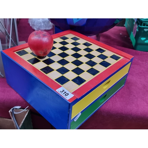 310 - A super cool Melissa & Doug 11 games in 1 wooden set, featuring classic games such as chess, snakes ... 