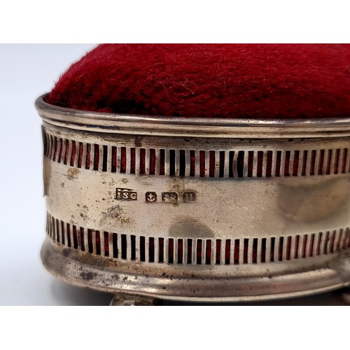 808 - A pretty velvet Sterling Silver Pin Cushion hallmarked Birmingham, c. 1944, weight of silver 22gms, ... 