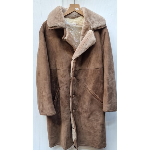 930 - A wonderful Mocklers of Wicklow Street ladies full length sheep skin coat. A high quality, extremall... 