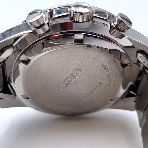 Seiko stainless steel hot sale back water resistant