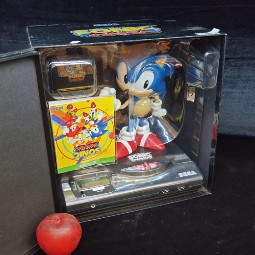 126 - A super fun XBox One Sega Sonic Mania set from the Collector's Edition comprising of a Sonic figure ... 