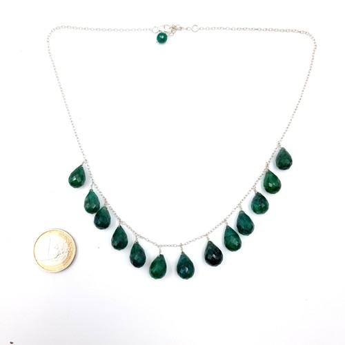 580 - A fabulous natural Emerald facet cut Sterling Silver necklace, length of necklace 44cm, weight 19.7 ... 