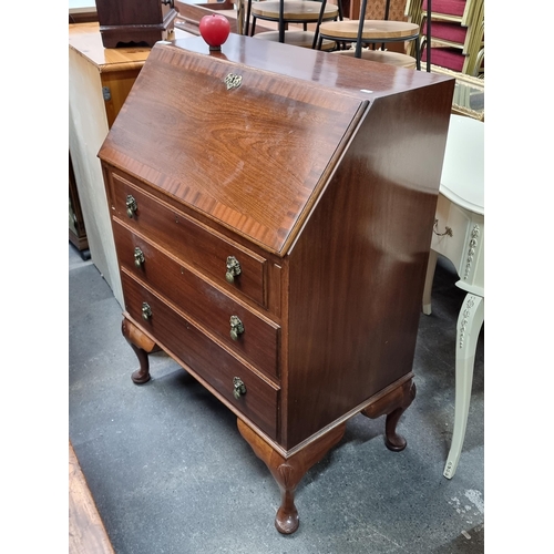 901 - A nice clean example of a vintage writing bureau, Always like these the top folds down to use as a d... 