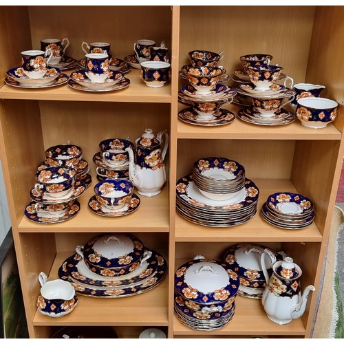 413 - Star Lot : An incredible collection of Royal Albert Fine Bone China in the 'Heirloom' pattern, inclu... 