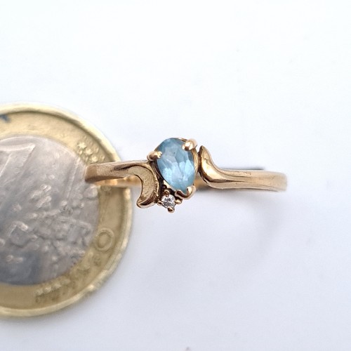 552 - A vintage very pretty 9K gold (marks indistinct) aqua marine gem set ring, ring size Q, weight 1.45 ... 