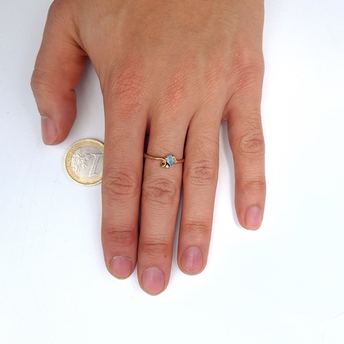 552 - A vintage very pretty 9K gold (marks indistinct) aqua marine gem set ring, ring size Q, weight 1.45 ... 