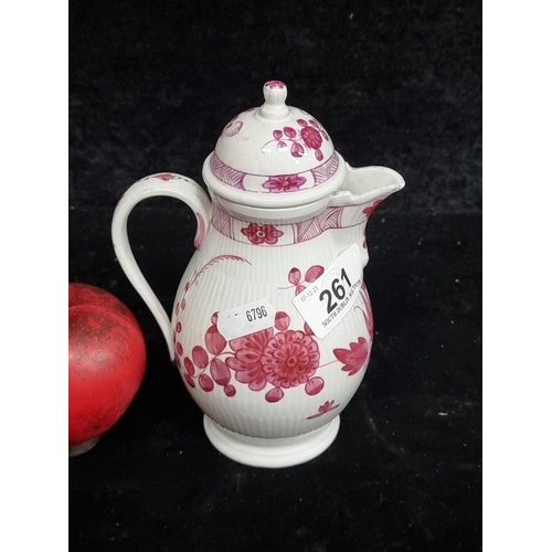 261 - Star Lot: An antique c.1774 Meissen lidded cream jug from the Marcolini period. Boasting a beautiful... 