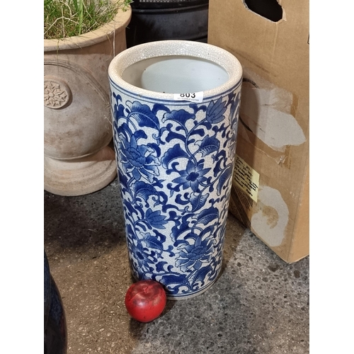 803 - A gorgeous blue and white ceramic umbrella / stick stand. In VGC.