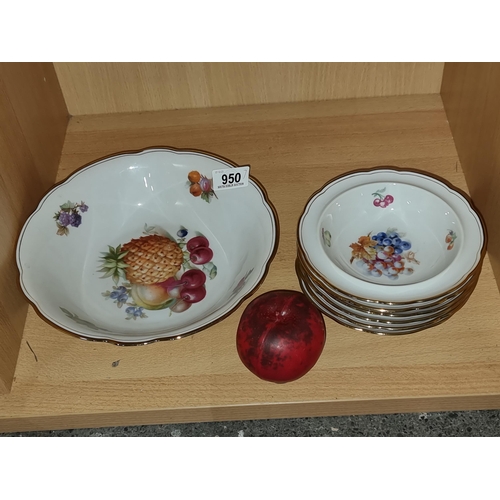 950 - A charming set of bowls by Bavaria Schumann Arzberg, featuring a delightful fruit motif to centre wi... 